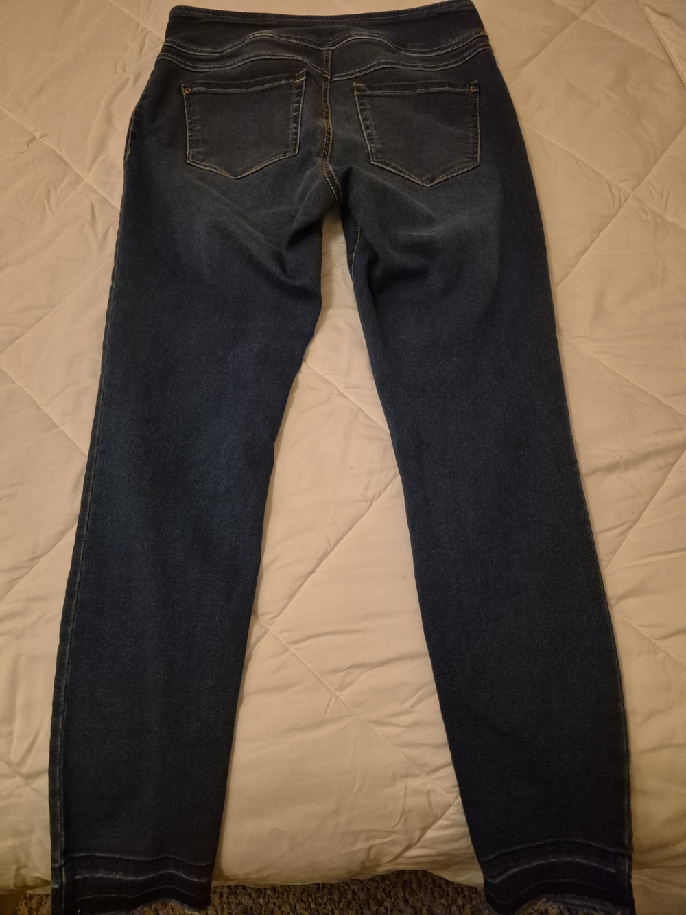 8 Items For Only $30 Classic Navy Skinny Jeans - Women's Stretch Jeggings - Picture 5 of 7